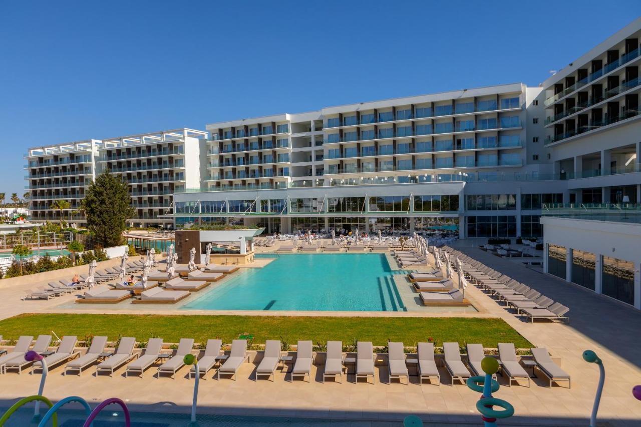Chrysomare Beach Hotel & Resort Ayia Napa Esterno foto