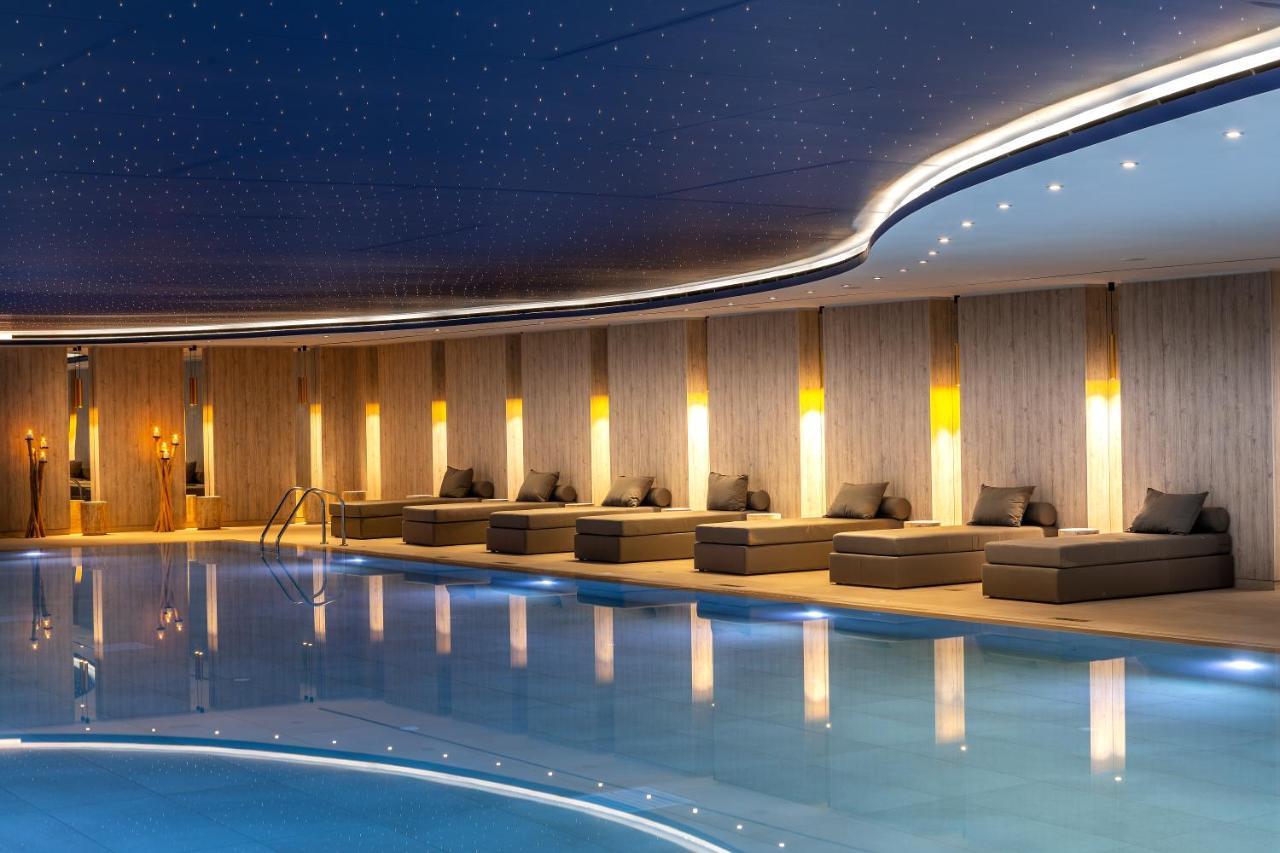 Chrysomare Beach Hotel & Resort Ayia Napa Esterno foto The spa at The Dorchester