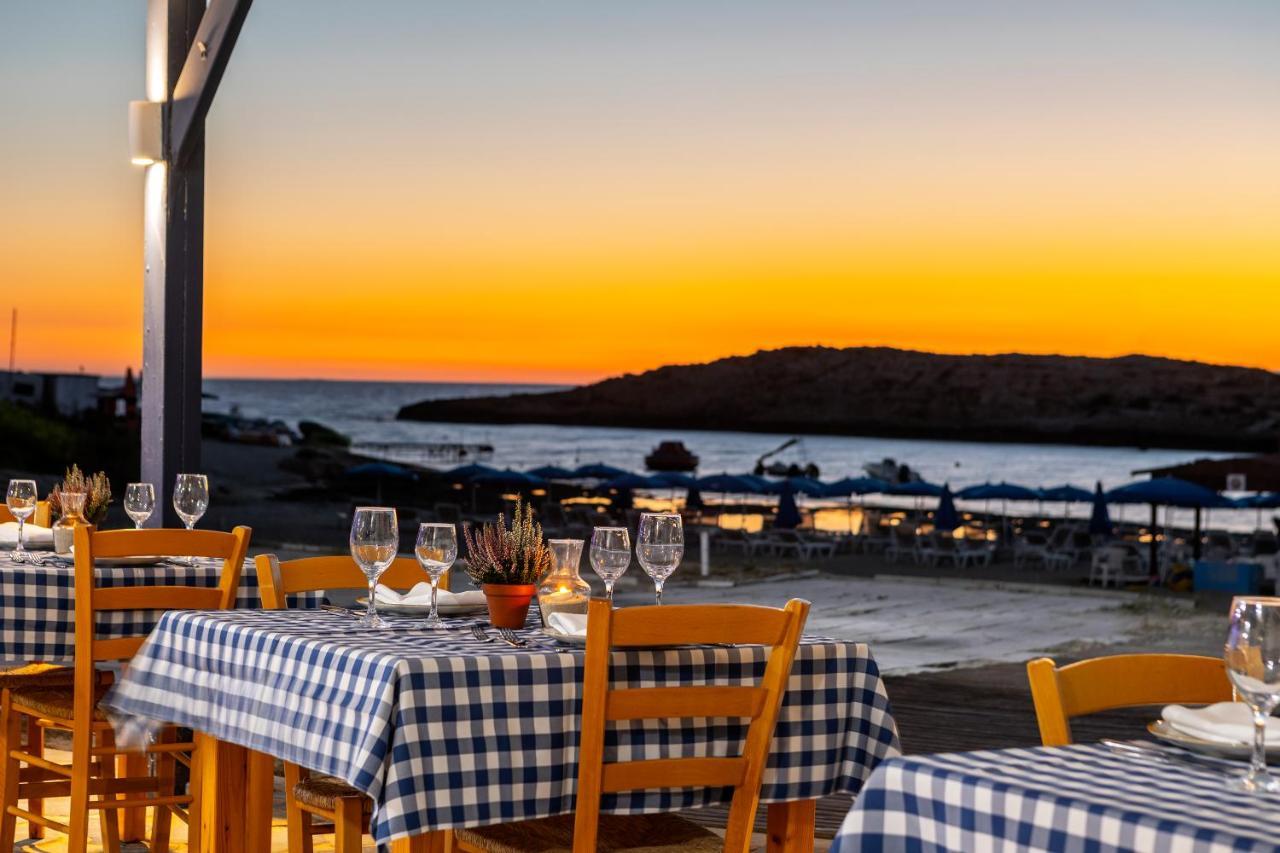 Chrysomare Beach Hotel & Resort Ayia Napa Esterno foto Sunset at a restaurant in Mykonos