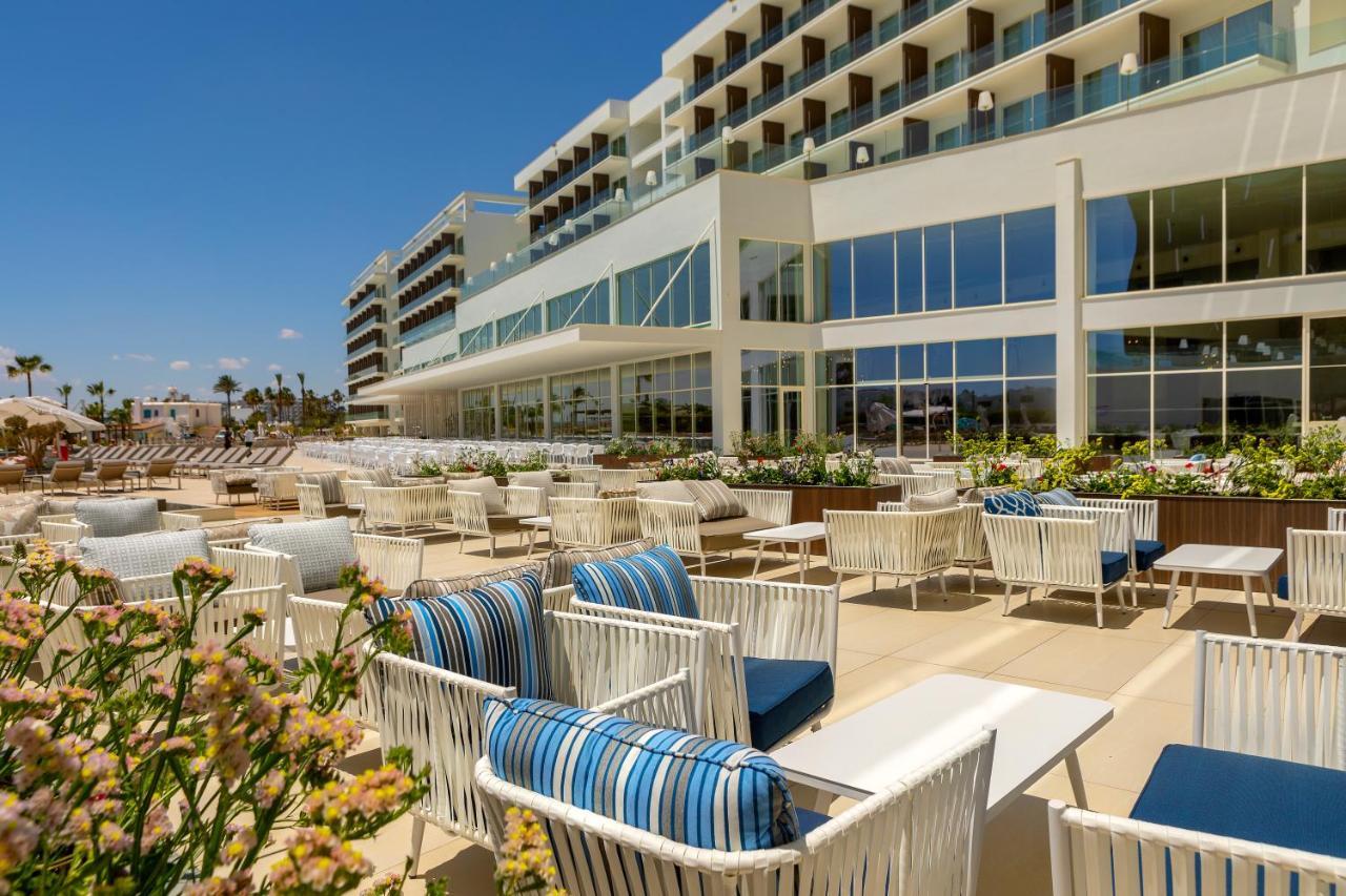 Chrysomare Beach Hotel & Resort Ayia Napa Esterno foto The Westin Resort and Spa, Playa Mujeres